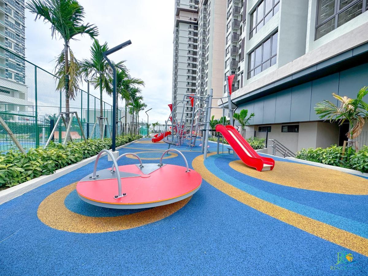 Bali Sea View Residences Melaka At Stayrene Exterior foto